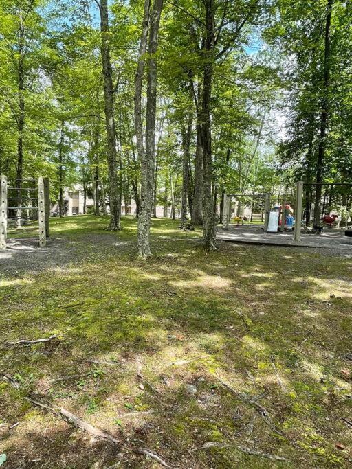 Pocono Shawnee Mountain Townhouse Villa East Stroudsburg Esterno foto